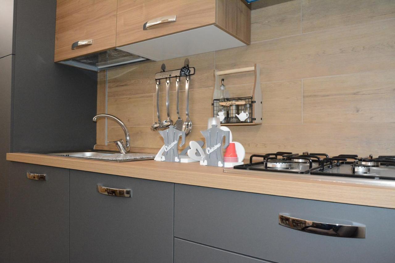 Aitho Apartment 45 Aeroporto di Catania Fontana Rossa Esterno foto