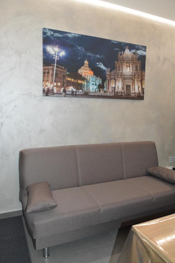 Aitho Apartment 45 Aeroporto di Catania Fontana Rossa Esterno foto