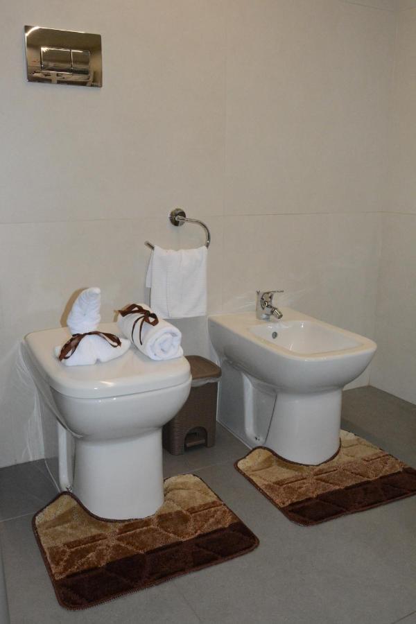 Aitho Apartment 45 Aeroporto di Catania Fontana Rossa Esterno foto