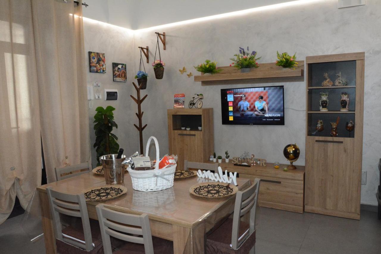 Aitho Apartment 45 Aeroporto di Catania Fontana Rossa Esterno foto