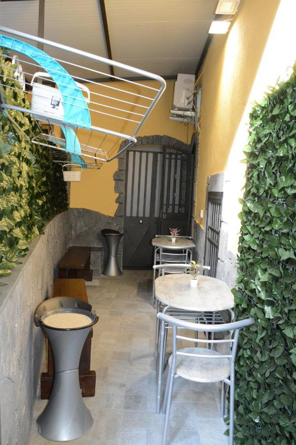 Aitho Apartment 45 Aeroporto di Catania Fontana Rossa Esterno foto