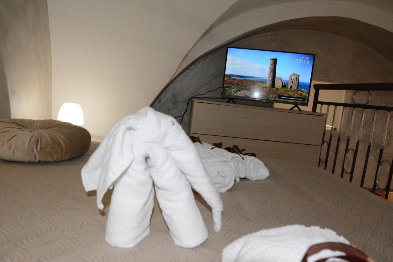 Aitho Apartment 45 Aeroporto di Catania Fontana Rossa Esterno foto