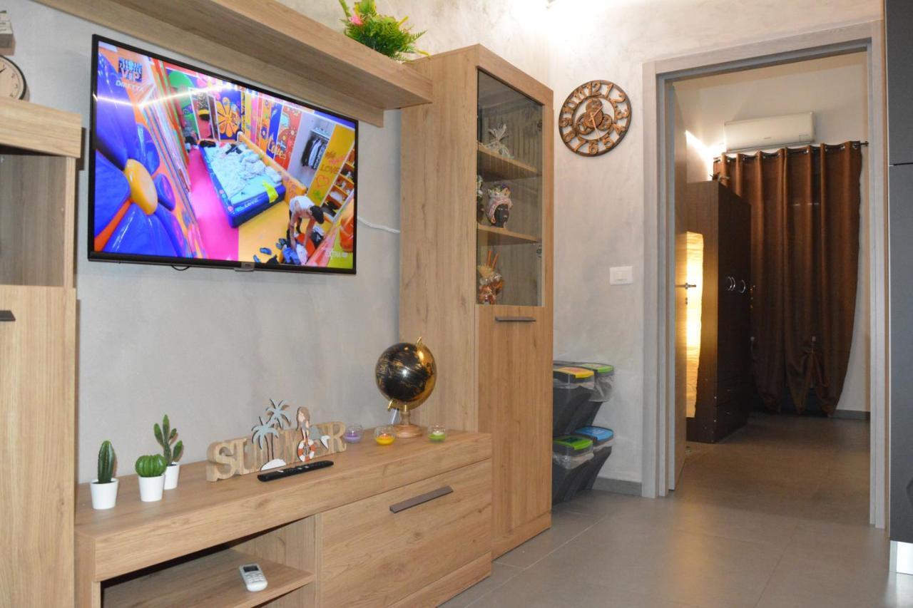 Aitho Apartment 45 Aeroporto di Catania Fontana Rossa Esterno foto